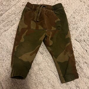 Tea Collection Green and Brown Camo Pants